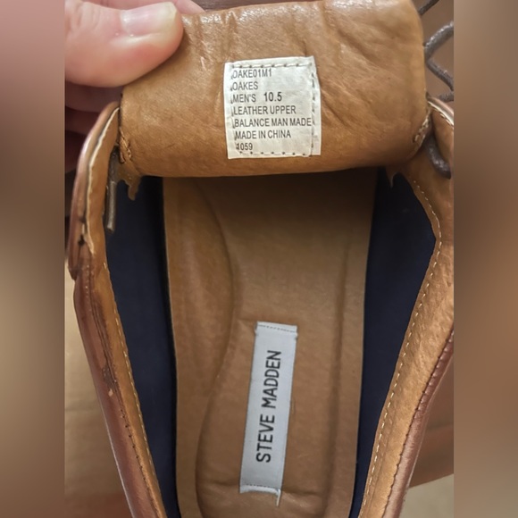 Steve Madden Men's Oakes Plain-Toe Oxfords - Picture 2 of 2